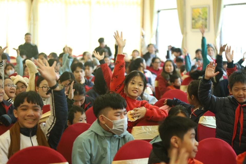 Chương trình Giao lưu giữa các các nhà hảo tâm ủng hộ từ thiện với trẻ em có hoàn cảnh đặc biệt, hoàn cảnh khó khăn năm 2023