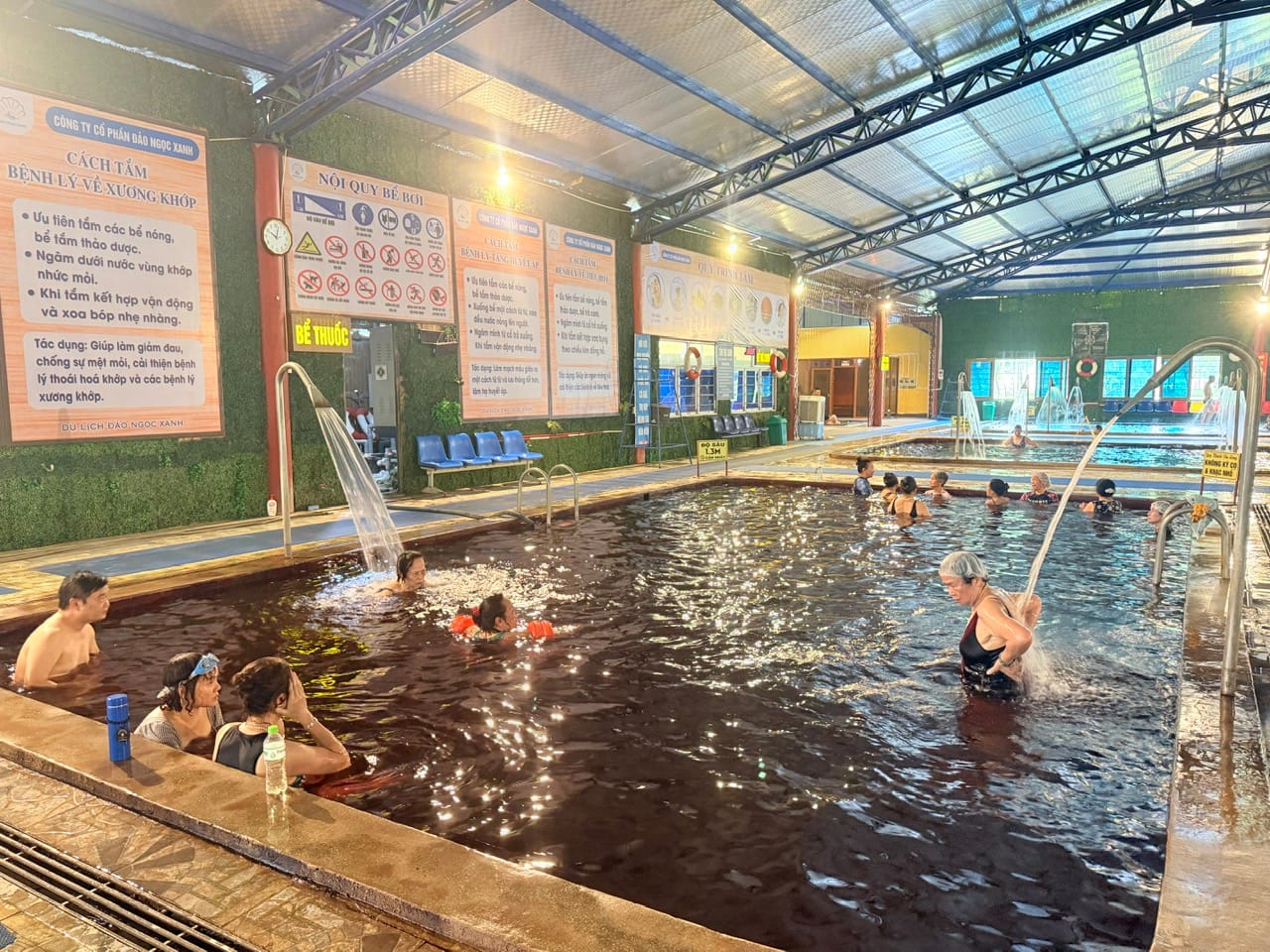 NÂNG CẤP DỊCH VỤ VÀ ĐIỀU CHỈNH GIÁ DỊCH VỤ