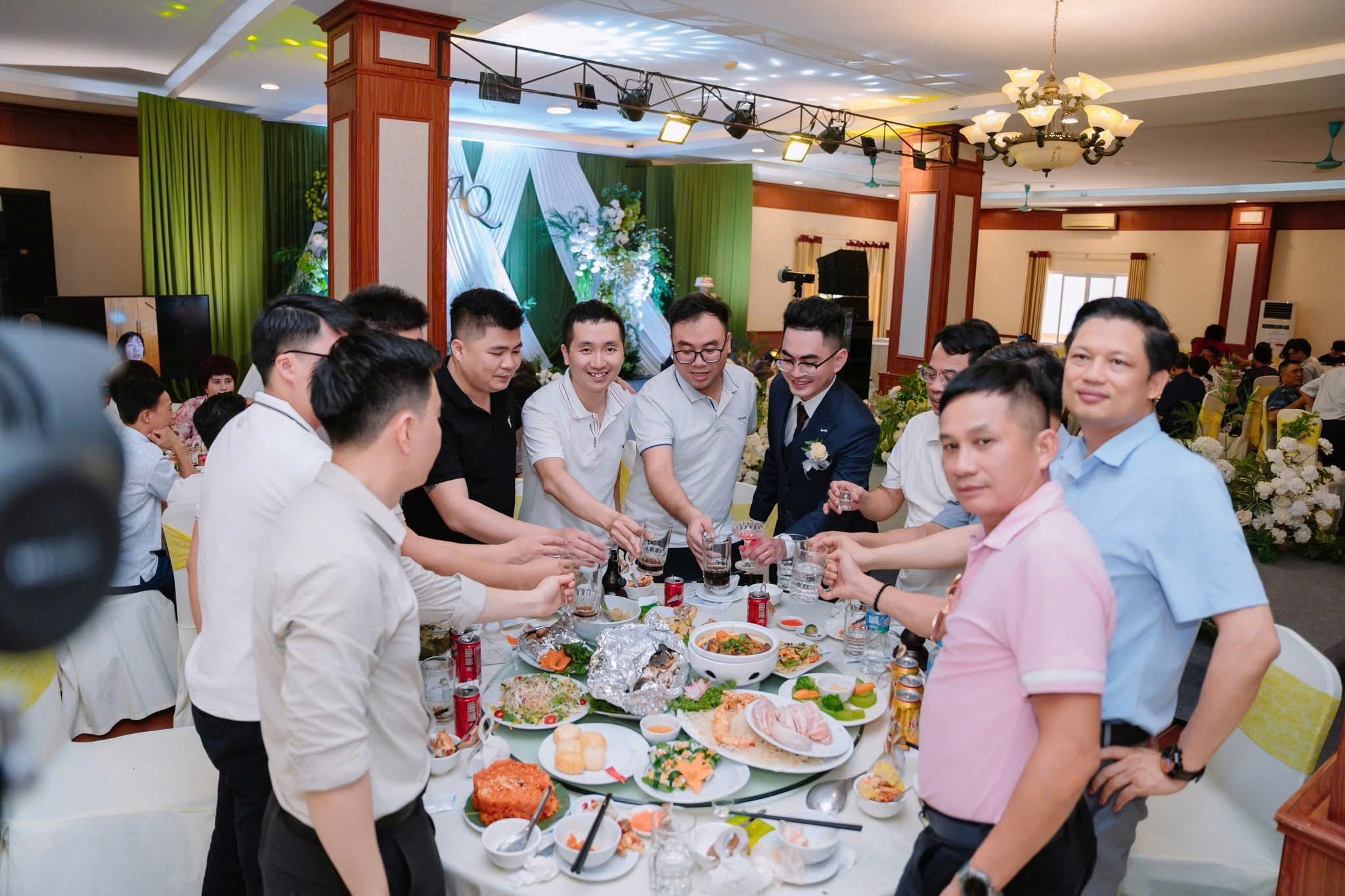 CHÚC MỪNG NGÀY QUỐC TẾ LAO ĐỘNG 1/5